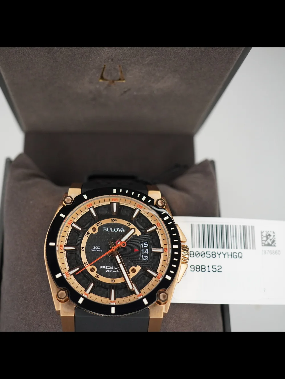 Bulova Precisionist 262kHz 300M Diver Rose Gold Black Rubber Men's Watch 98B152